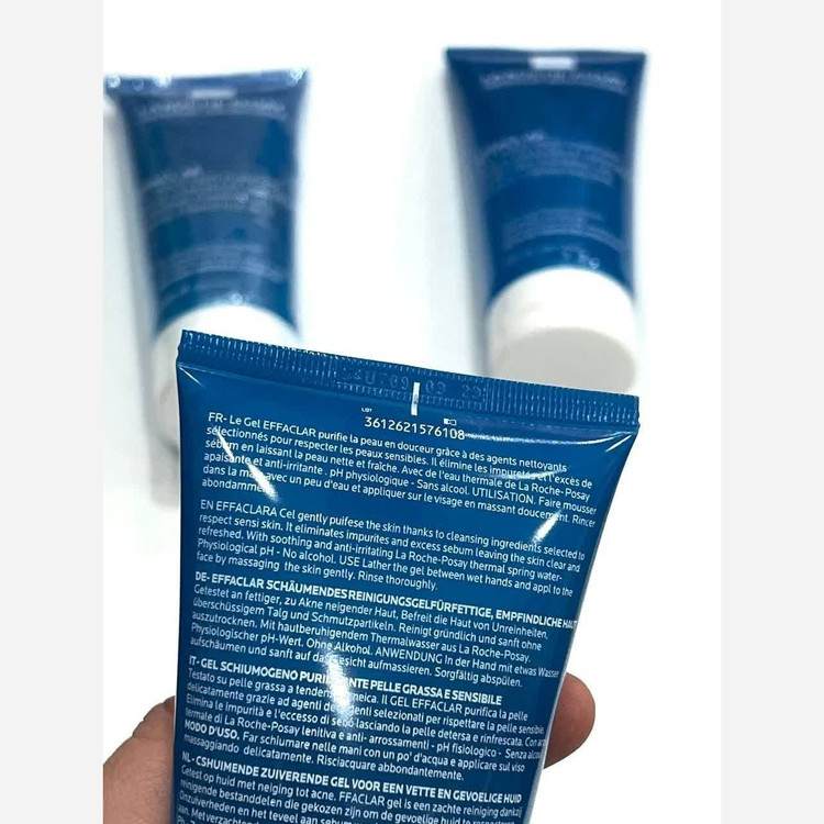 ژل پاکسازی پوست افکلار لاروش پوزای